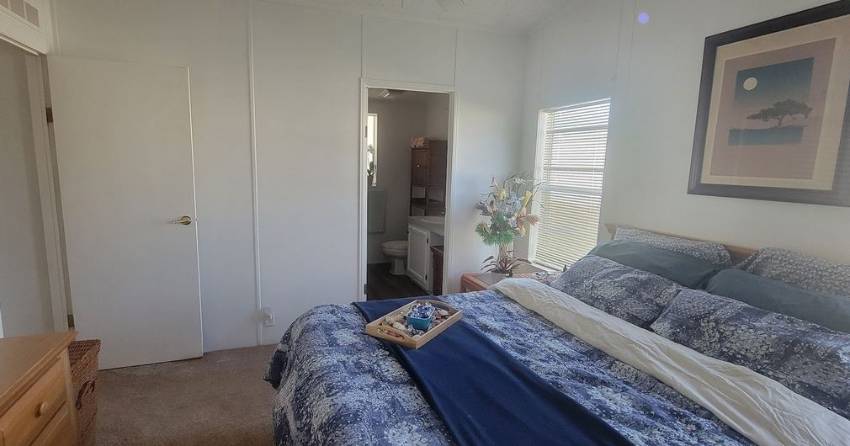 2115 Sawgrass Lane a Ruskin, FL Mobile or Manufactured Home for Sale